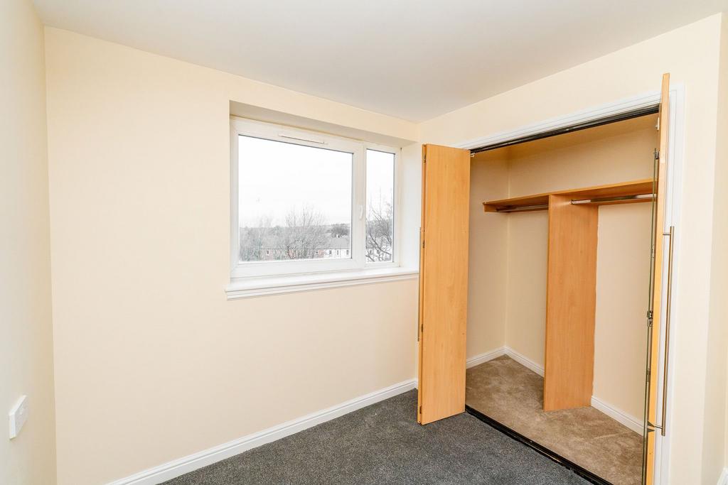 Main bedroom storage