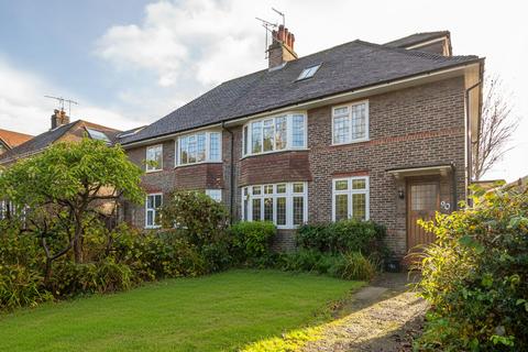 undefined, Croydon Road, Reigate, RH2