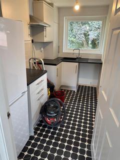 2 bedroom flat for sale, Whinney Hill Park, Brighouse