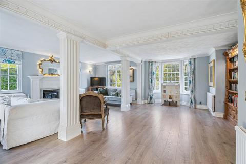 5 bedroom detached house for sale, Heath Road, Leighton Buzzard, Bedfordshire