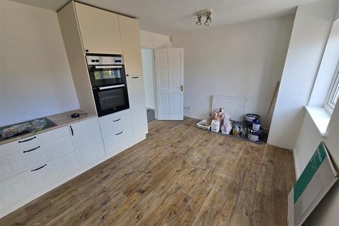 undefined, Cedar Close, Bristol BS34