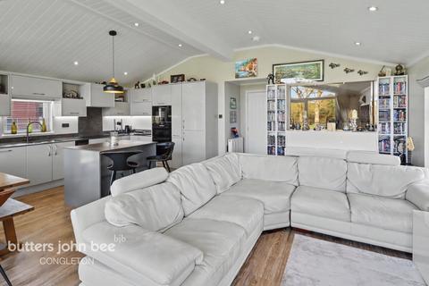 3 bedroom bungalow for sale, Hunters Pointe, Somerford, CW12