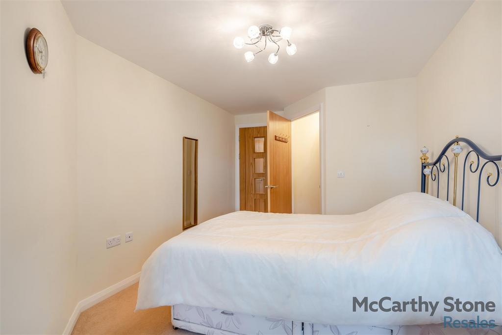 8672899-interior21.jpg