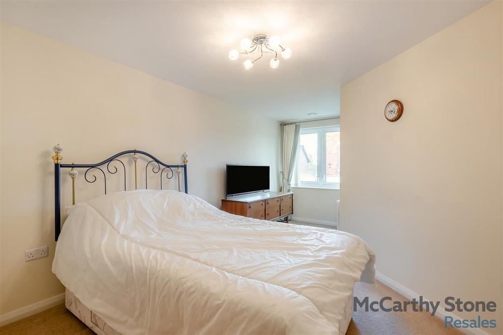 8672899-interior17.jpg