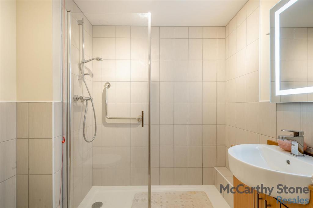 8672899-interior14.jpg
