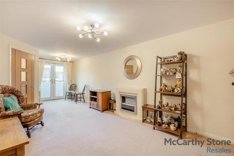 1 bedroom apartment for sale, Latham Court, 50 Middlewich Road, Sandbach, Cheshire, CW11 1LF