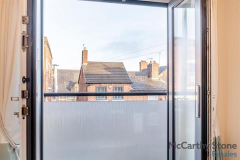 1 bedroom apartment for sale, Latham Court, 50 Middlewich Road, Sandbach, Cheshire, CW11 1LF