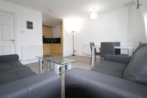 2 bedroom flat to rent, Golden Square, Flat , AB10