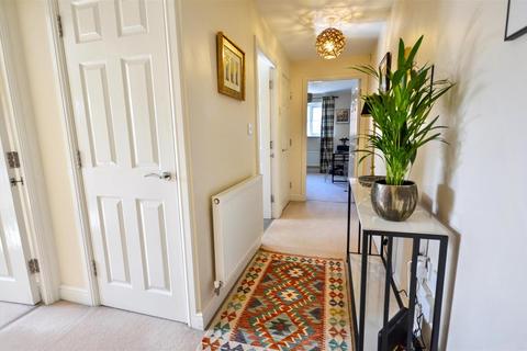 undefined, Millstone Court, Stone