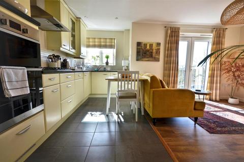 undefined, Millstone Court, Stone
