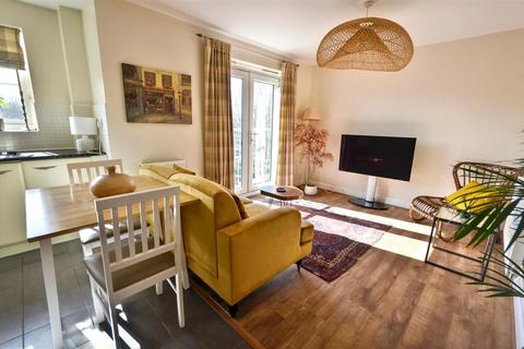 undefined, Millstone Court, Stone