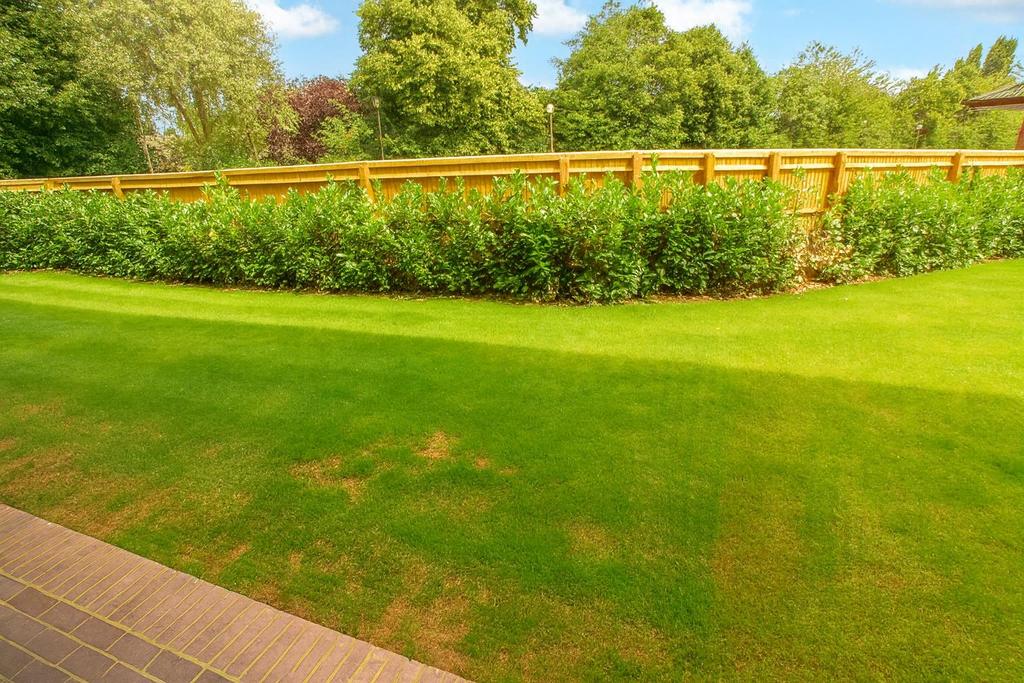 Communal gardens