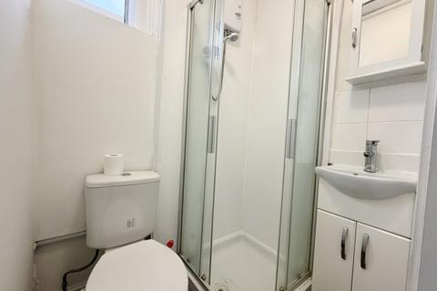 undefined, Mitcham Lane, London SW16