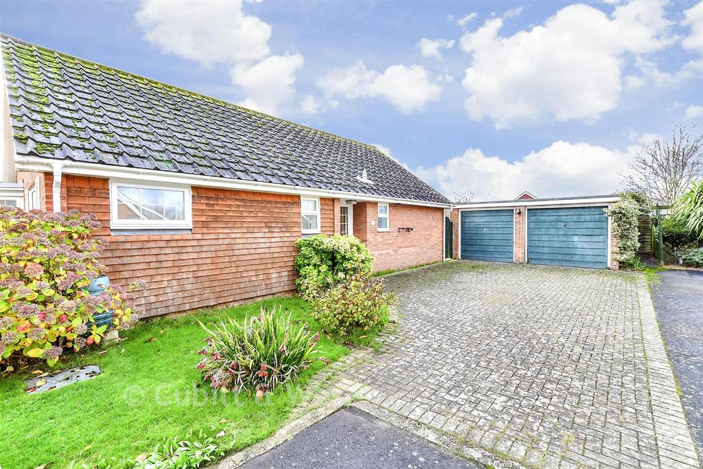 Driveway/Parking
