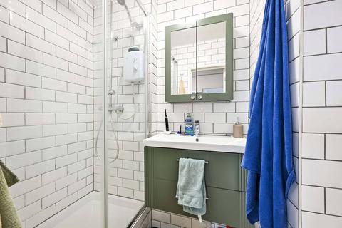 1 bedroom flat to rent, Fontley Way, Roehampton, London, SW15