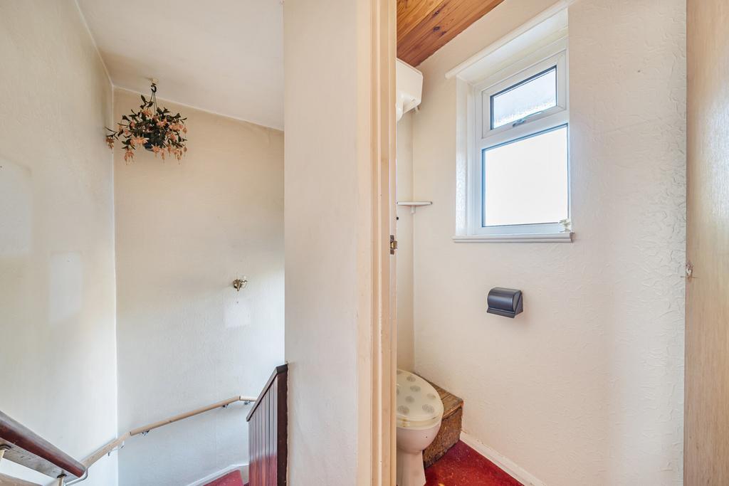 1370636-12-690a13...