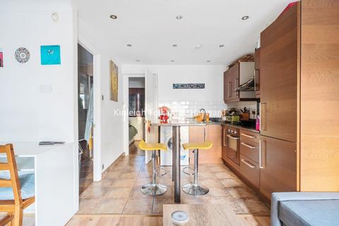 undefined, Bywater Place, Surrey Quays, London, SE16