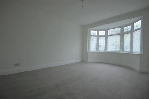 undefined, Earlswood Gardens, Ilford