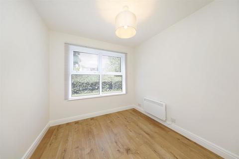 undefined, Acton Lane Chiswick