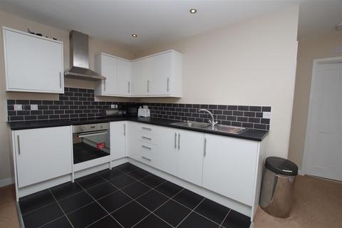 undefined, Milton Road, Swindon SN1