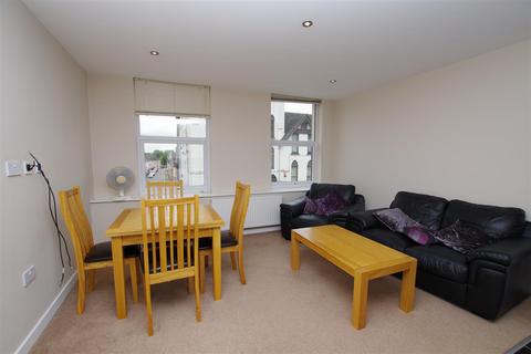 undefined, Milton Road, Swindon SN1