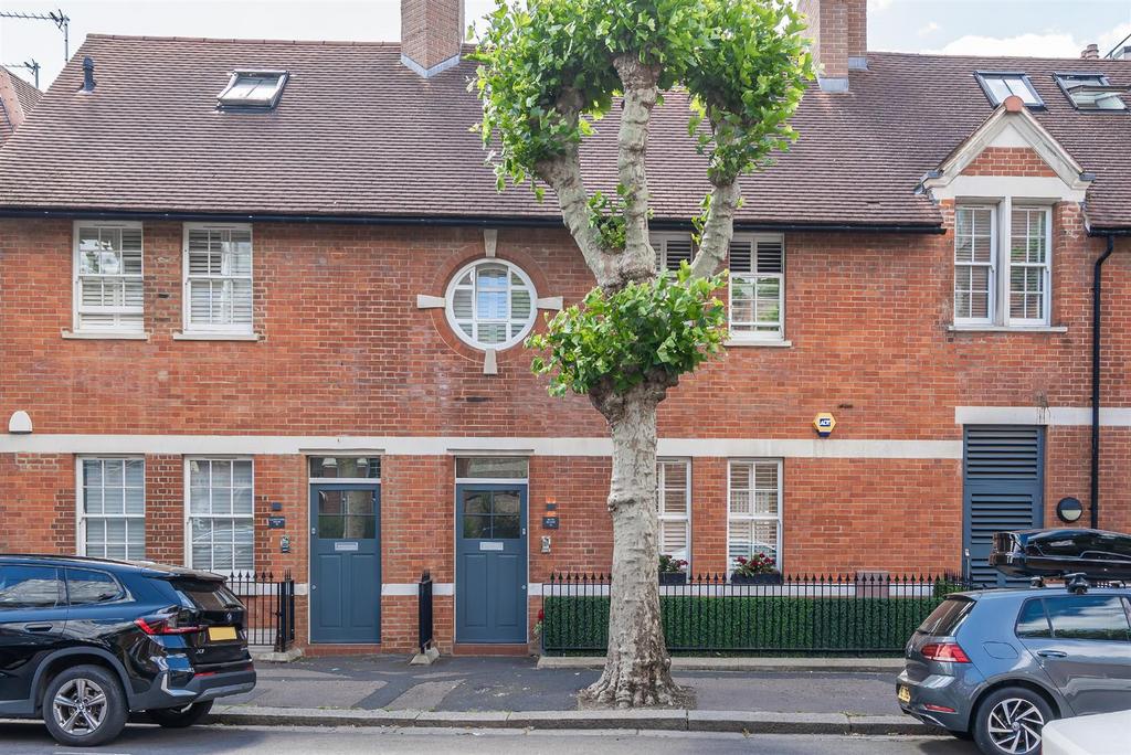 Front External b x.jpg