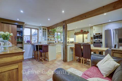 undefined, Little Gregories Lane, Theydon Bois, Epping, Essex