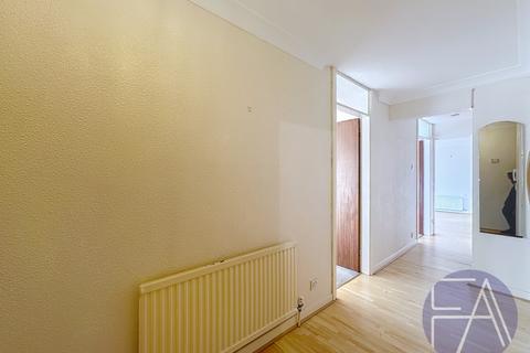 2 bedroom flat for sale, Park Crescent, Merseyside PR9