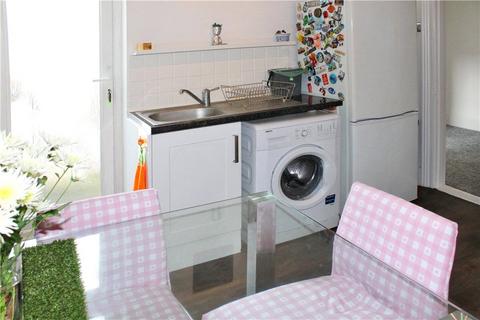 undefined, Wadham Road, Portsmouth, Hampshire, PO2