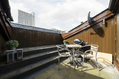 undefined, Hertsmere Road, London E14