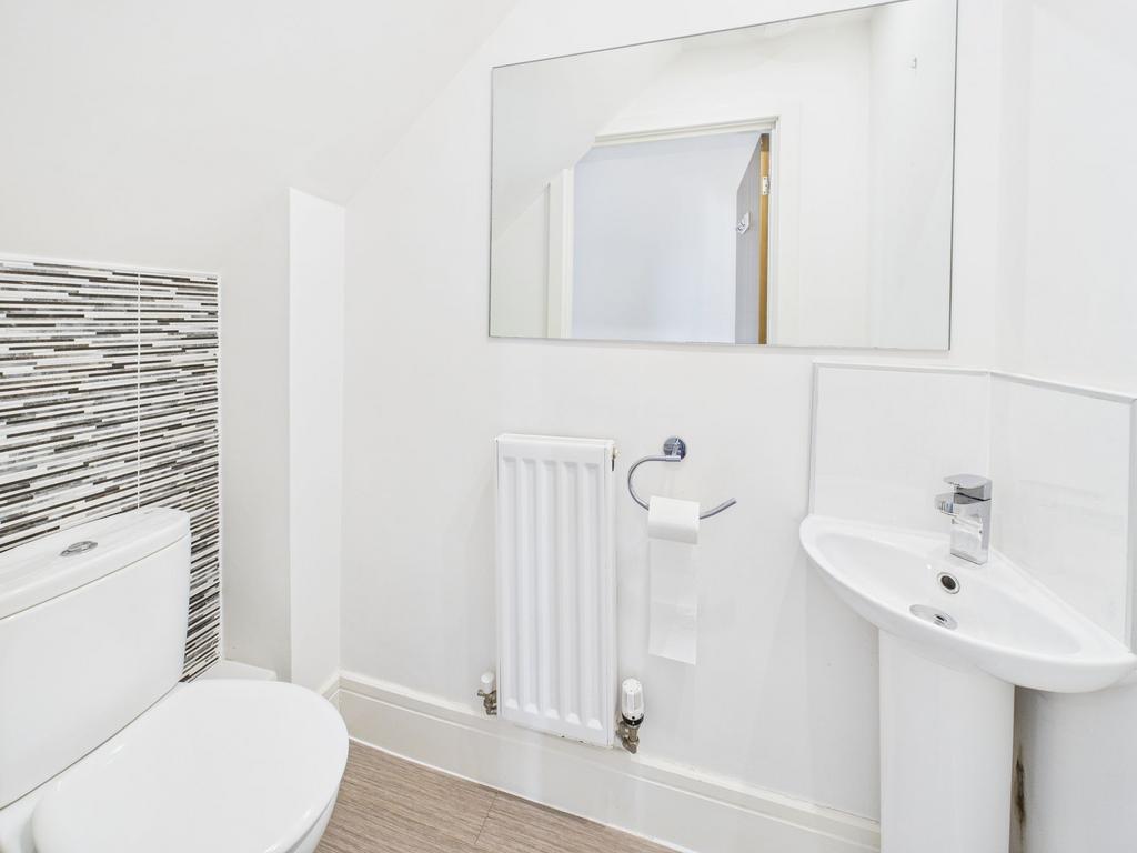 Ground Floor Wc