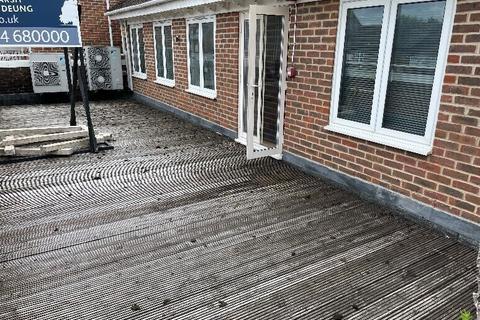 Office to rent, The Broadway Farnham Common SL2 3PQ