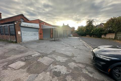 Retail property (high street) to rent, 73 Furze Platt Road Maidenhead SL6 7NG