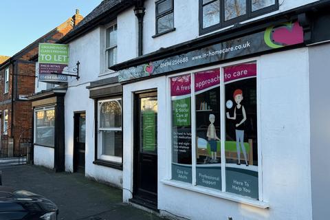 Retail property (high street) to rent, 32 London End Beaconsfield HP9 2JH