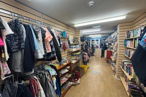 Retail property (high street) to rent, 44 The Borough Farnham GU9 7NW
