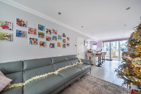 undefined, Collindale Avenue, Erith