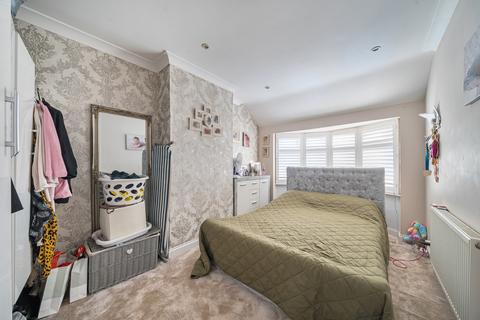 undefined, Collindale Avenue, Erith