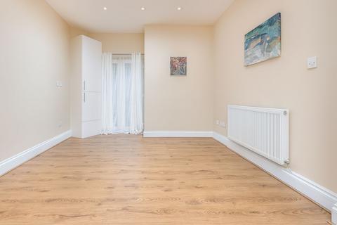 undefined, Flat , Elmdene Road, London