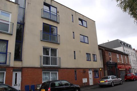 undefined, Wellington Street, Gloucester