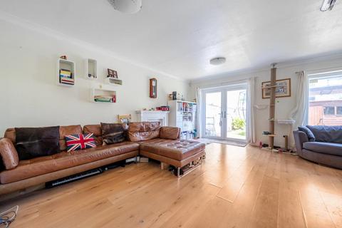 undefined, Woking,  SURREY,  GU21