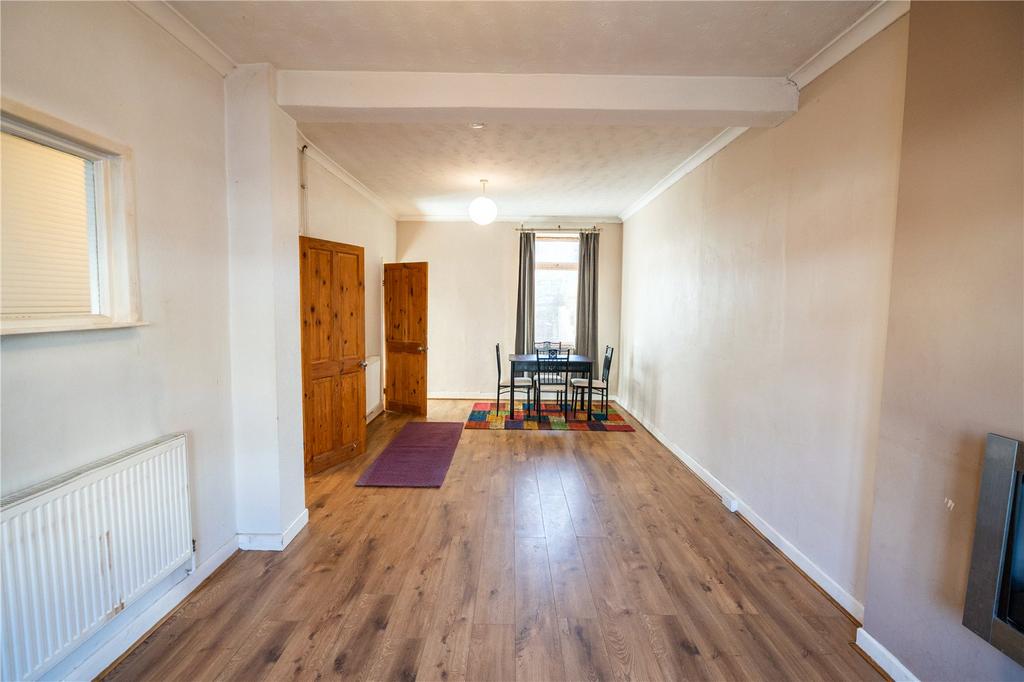 Living/Dining Room