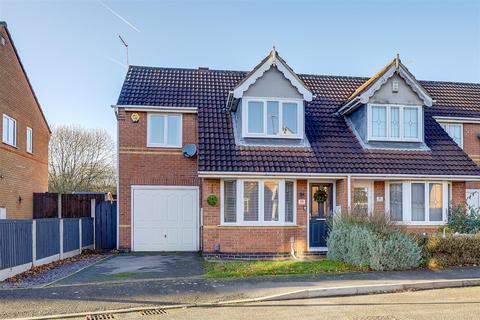 3 bedroom end of terrace house for sale, Bronte Close, Long Eaton NG10