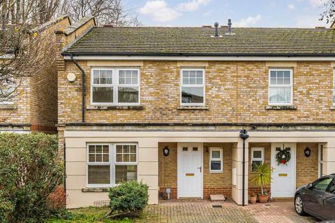 undefined, Sandringham Mews, Hampton TW12