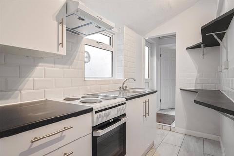 undefined, Cumberland Road, Berkshire RG1