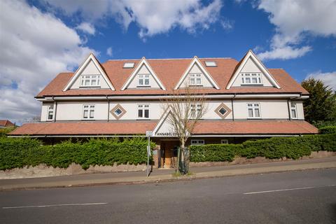 2 bedroom apartment for sale, Annabel Court, NW11