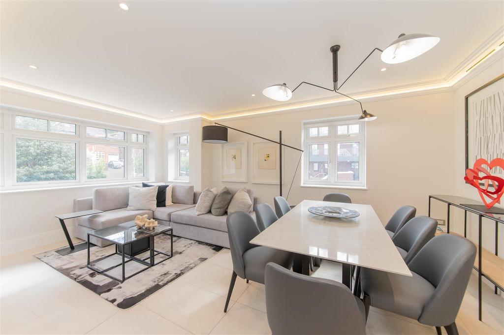 Flat 4 Annabel Court-21 DSC 1079.jpg