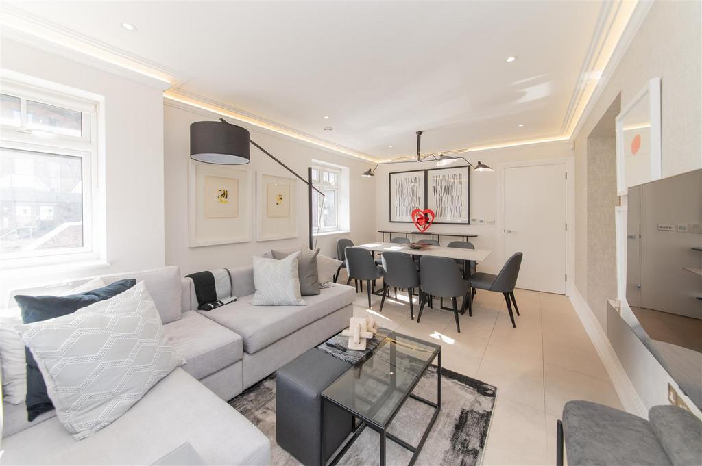 Flat 4 Annabel Court-22 DSC 1081.jpg