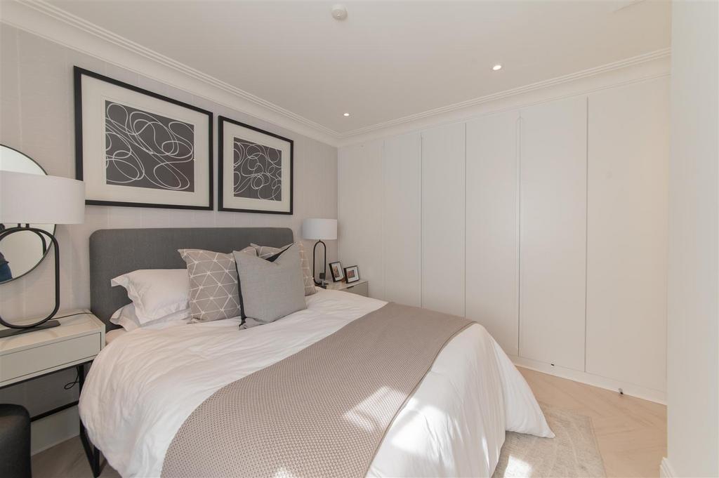 Flat 4 Annabel Court-11 DSC 1045.jpg