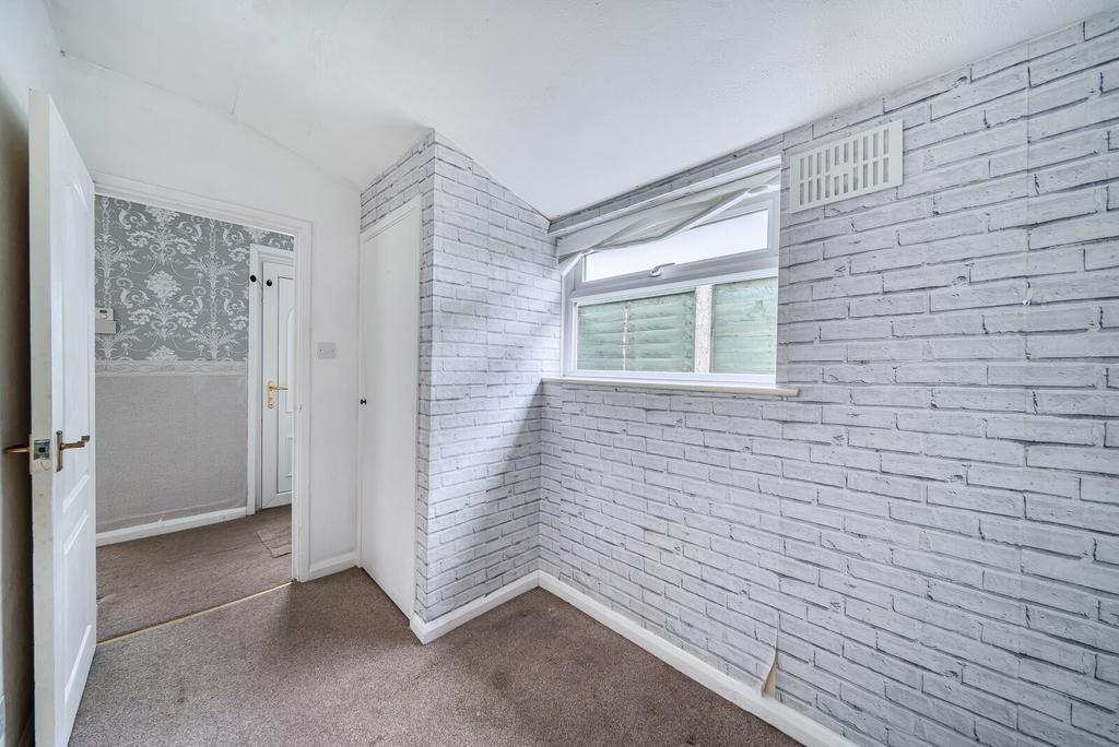 1386970 3 6938454...