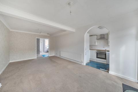 2 bedroom bungalow for sale, Wood Road, Shepperton, TW17